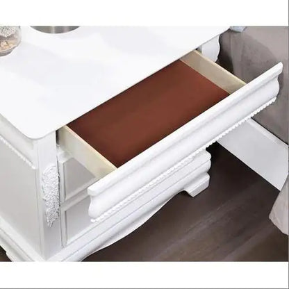 Windsor White 2-Drawer Nightstand